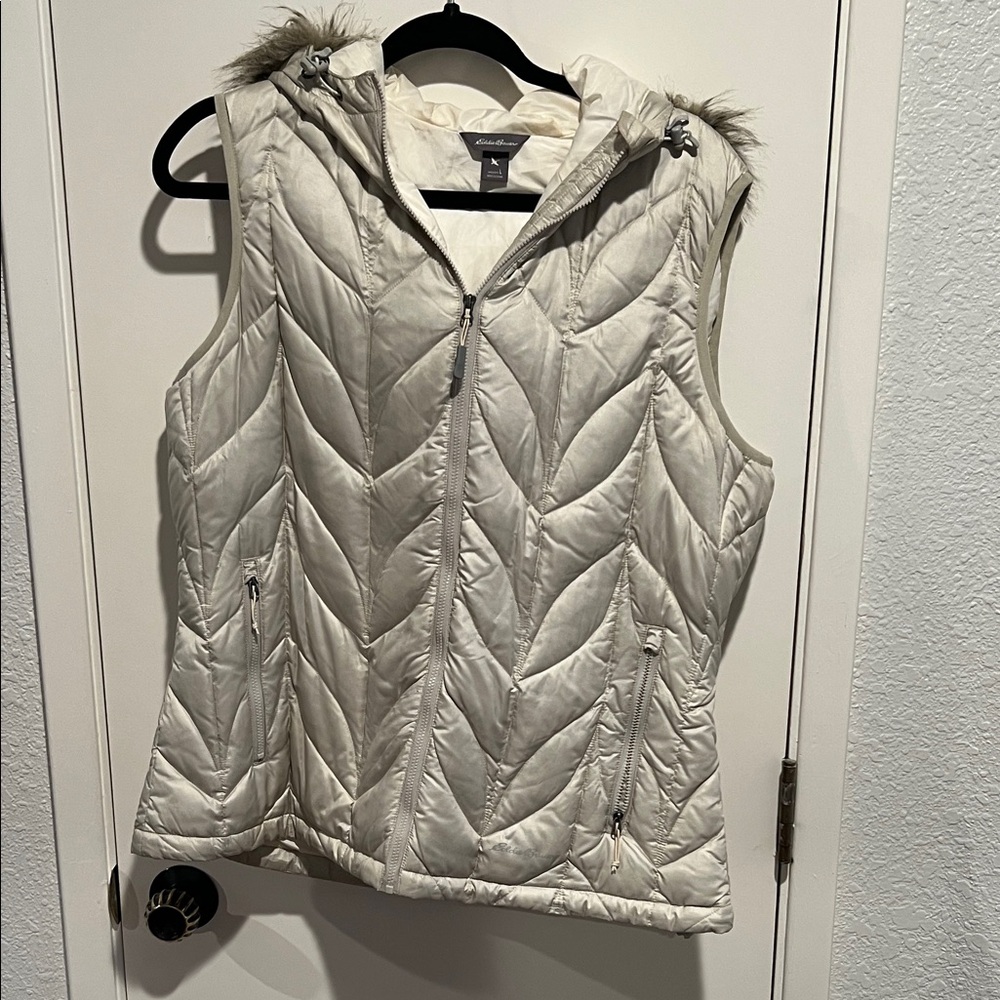 Eddie Bauer Women’s Quilted Hooded Vest - Cream